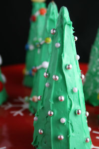 ice cream cone christmas tree FLkv